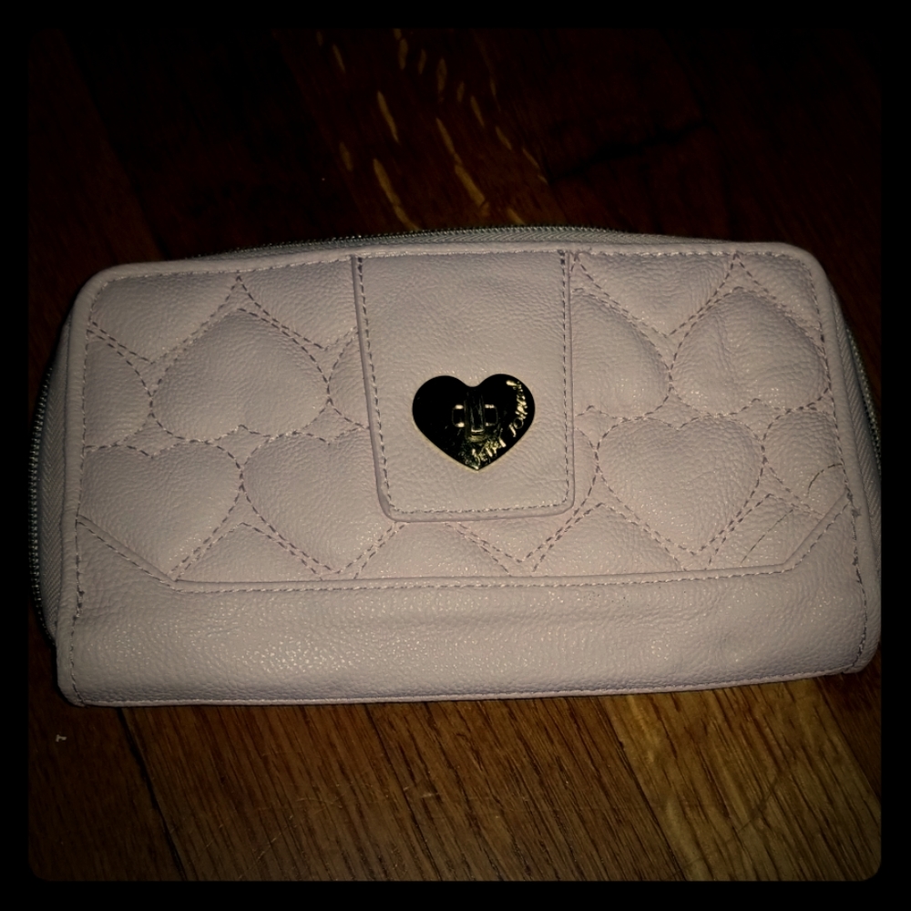 Betsey Johnson wallet
